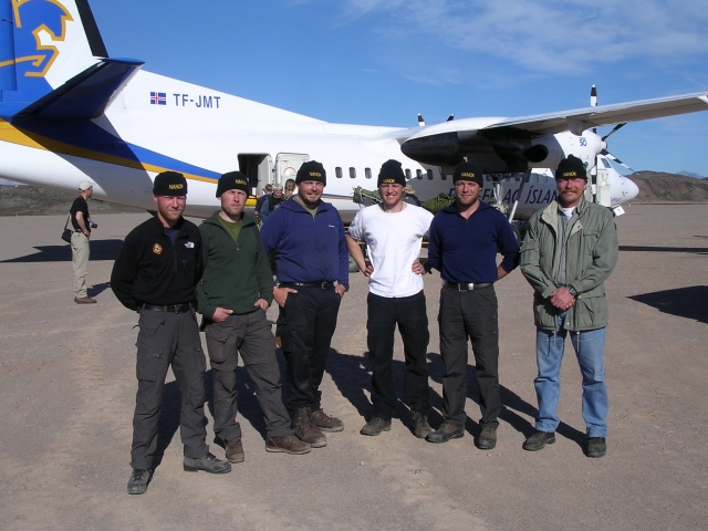 Nanok team 2004 at Mestersvig: Lars Bønding, Jesper Stentoft, Ole Nielsen, Søren Kristensen, Erik Jochumsen and Peter